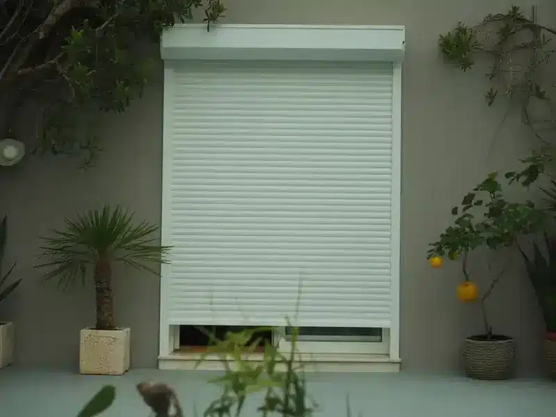 Ouverture de volet roulant manue